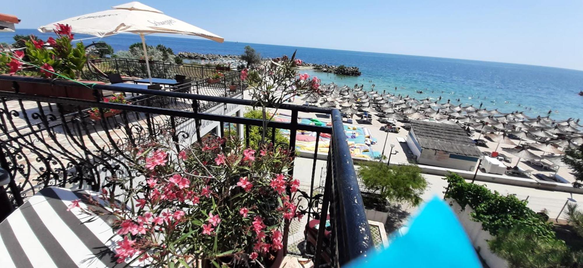 Vila Pe Plaja Nr 9 Saturn Buitenkant foto